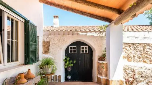 Mediterranean finca with pool and wonderful views of the countryside Mediterranean finca with pool and wonderful views of the countryside
